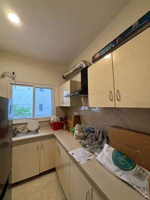 Master Bedroom in 3 BHK Builder Floor at Sector 30 – for Rent