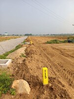 205 Sq.Yd. Plot in Manneguda