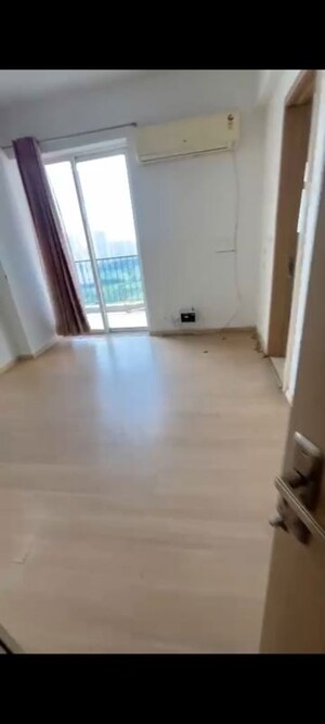 Room in 4 BHK Apartment at DLF New Town Heights II, Sector 86 – for Sale