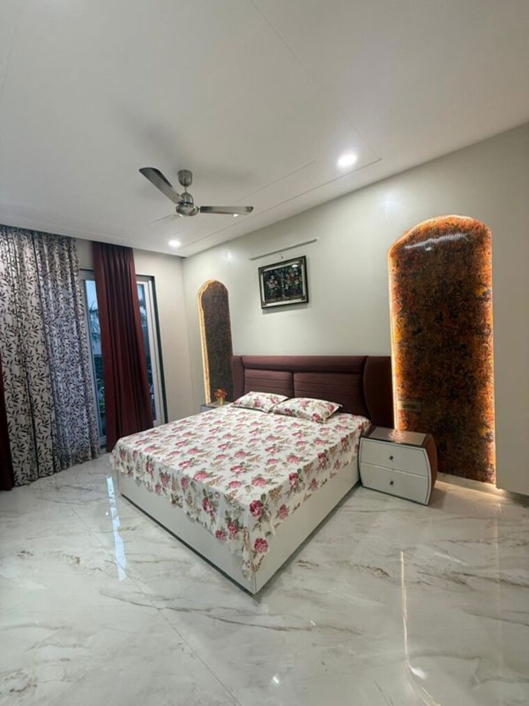 Bedroom, sector 117 4 Bedroom 250 Sq.Yd. Independent House In Sector 117 Mohali 10131603