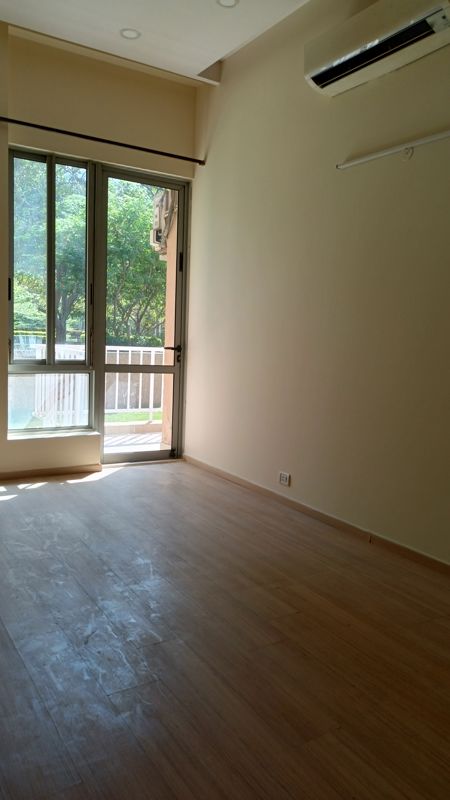 3 BHK + Servant Room Apartment For Rent in Pioneer Park Phase 1