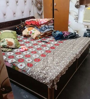  Pg For Rent in Vineet Khand