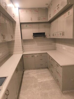 Kitchen in 3 BHK Apartment at Emaar The Palm Springs, Sector 54 – for Sale