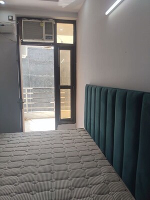 1 BHK Builder Floor For Rent in Neb Sarai