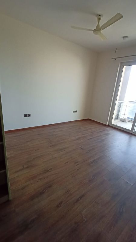 3 BHK + Pooja Room Apartment For Rent in Mahindra Luminare