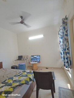 2 BHK Apartment For Rent in Gaur City 2 - 14th Avenue
