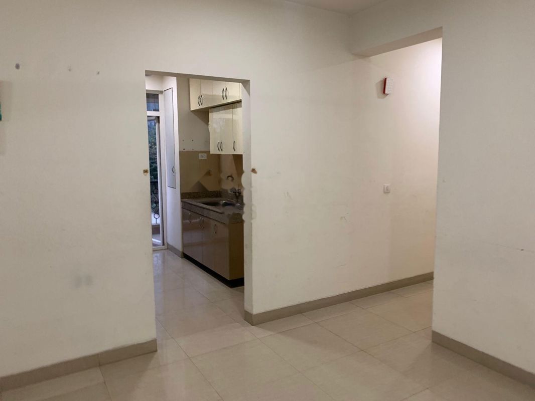 3.5 BHK 1350 Sq.Ft. Apartment in Emaar Emerald Estate