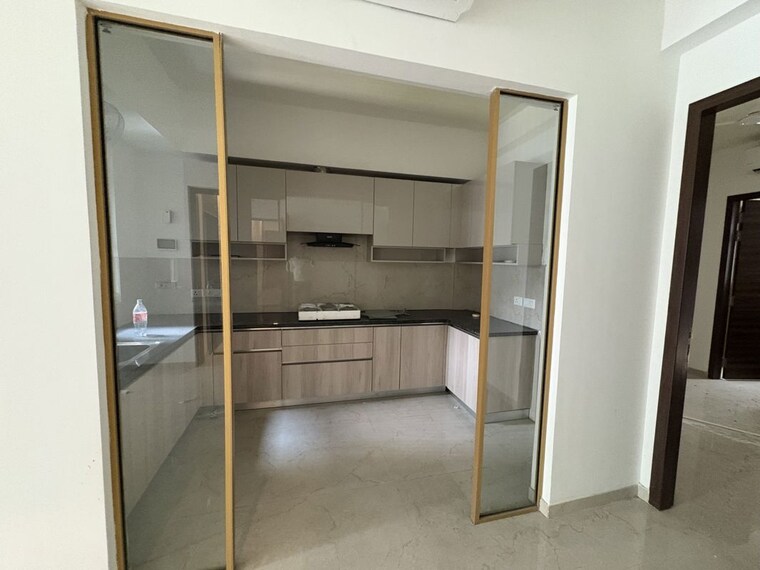 Kitchen, smart-world-orchard 2.5 Bedroom 1125 Sq.Ft. Apartment In Sector 61 Gurgaon 10131693