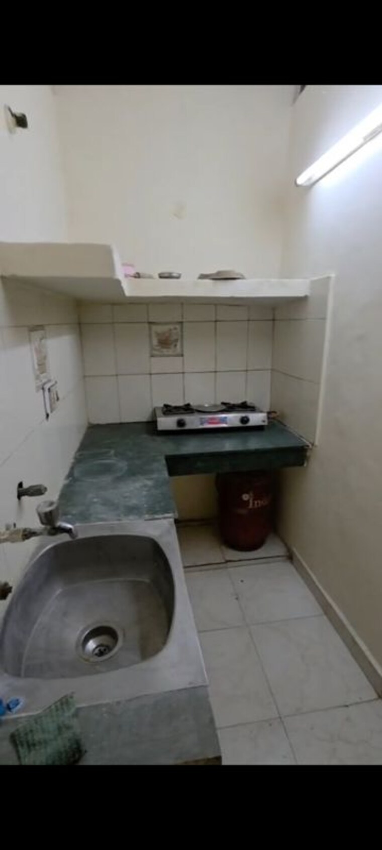 Kitchen, lajpat nagar 4 1.5 Bedroom 450 Sq.Ft. Independent House In Lajpat Nagar 4 Delhi 10130909