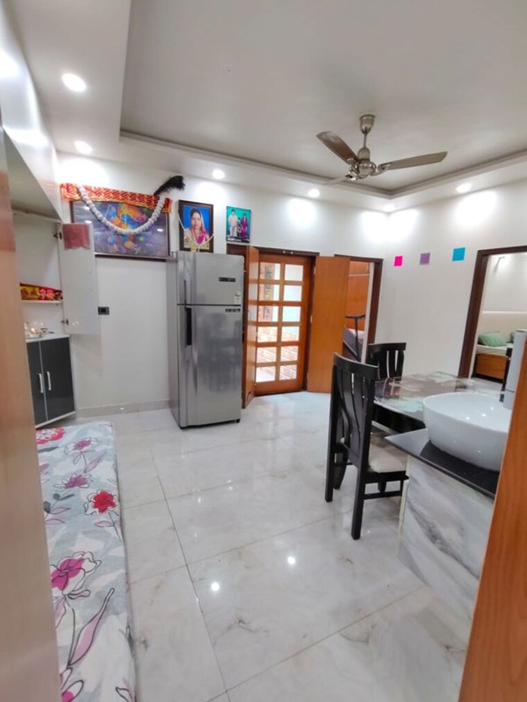 Master Bedroom, vasant kunj 3 Bedroom 1700 Sq.Ft. Apartment In Vasant Kunj Delhi 10131736