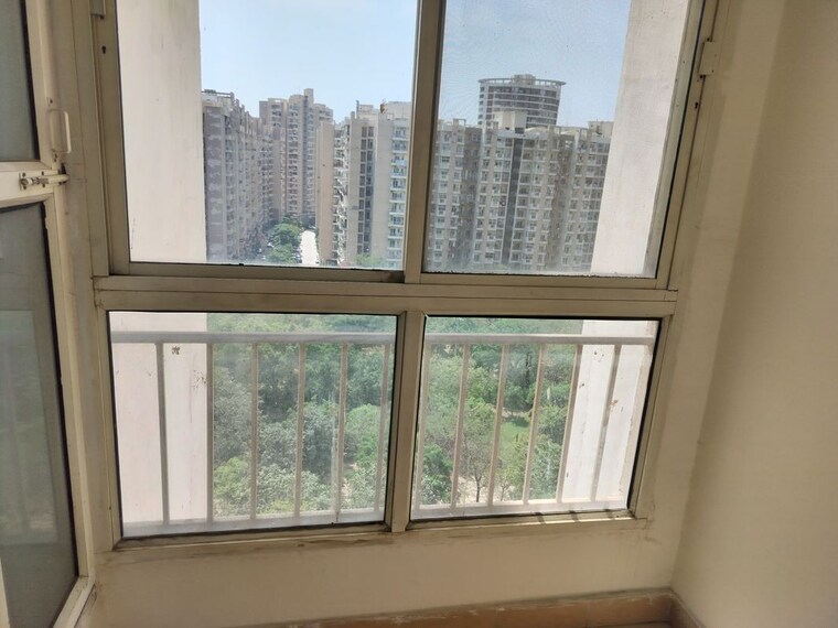 Balcony, supertech-ecociti 2 Bedroom 890 Sq.Ft. Apartment In Sector 137 Noida 10131740