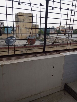  2 BHK Apartment at Beleghata – for Rent