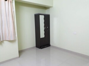 Room in 3 BHK Apartment at Conwood Enclave, Vasant Vihar – for Rent