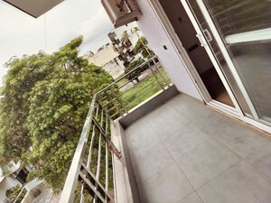 Balcony in 2 BHK Builder Floor at Sector 45 – for Rent
