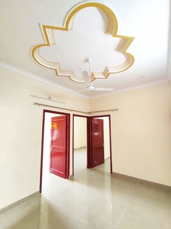 3 BHK + Study Room Apartment For Rent in Hina Enclave