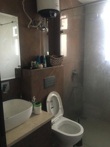 Bathroom in 4 BHK Villa at Sushant Lok Iii – for Rent