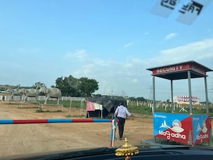  Plot – Exterior View View at Kadthal - for Sale