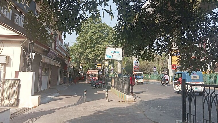Exterior View, krishna nagar Commercial Showroom 11000 Sq.Ft. In Krishna Nagar Lucknow 10131833