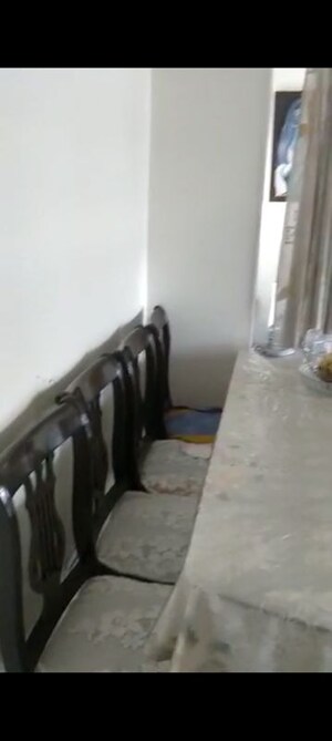 Parking in 3 BHK Apartment at Sector 4 Dwarka – for Rent