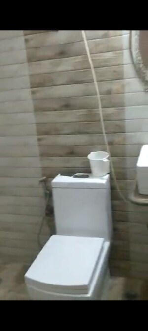 Bathroom in 3 BHK Apartment at Sector 4 Dwarka – for Rent