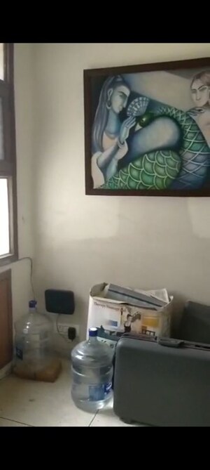 Living Room in 3 BHK Apartment at Sector 4 Dwarka – for Rent