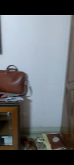 Furnished Amenities in 3 BHK Apartment at Sector 4 Dwarka – for Rent