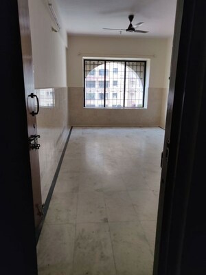 2 BHK Apartment For Sale in Girdhar Park, Malad West