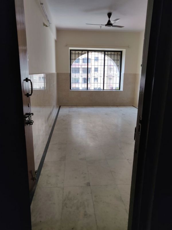 2 BHK Apartment For Sale in Girdhar Park