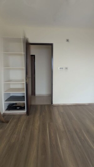 Room in 2 BHK Apartment at Omkar Veda Exclusive, Parel – for Rent