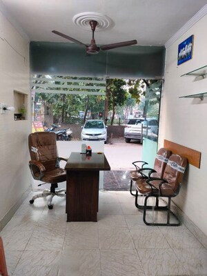  Shop For Rent in Rohini Sector 16