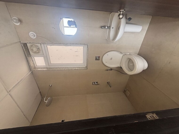 Attached Bathroom, runwal-forests 1.5 Bedroom 471 Sq.Ft. Apartment In Kanjurmarg West Mumbai 10131825