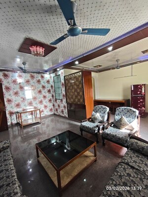 Living Room in 3 BHK Apartment at Sector 10 Dwarka – for Rent