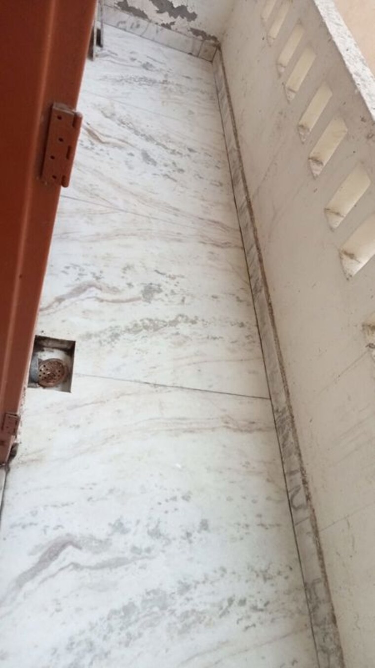 Balcony, jadhunath-enclave 1.5 Bedroom 700 Sq.Ft. Builder Floor In Sector 29 Faridabad 10131889