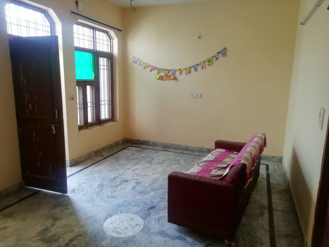1.5 BHK + Pooja Room Builder Floor For Rent in Jadhunath Enclave
