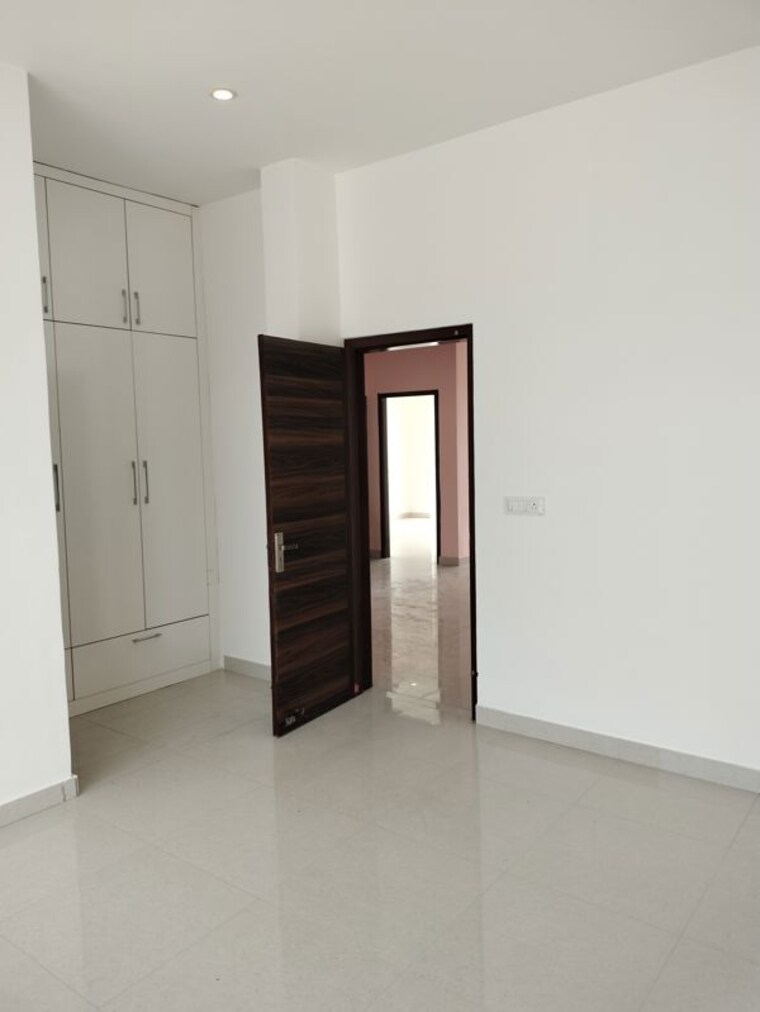 Room, sector 117 3 Bedroom 1800 Sq.Ft. Builder Floor In Sector 117 Mohali 10131896