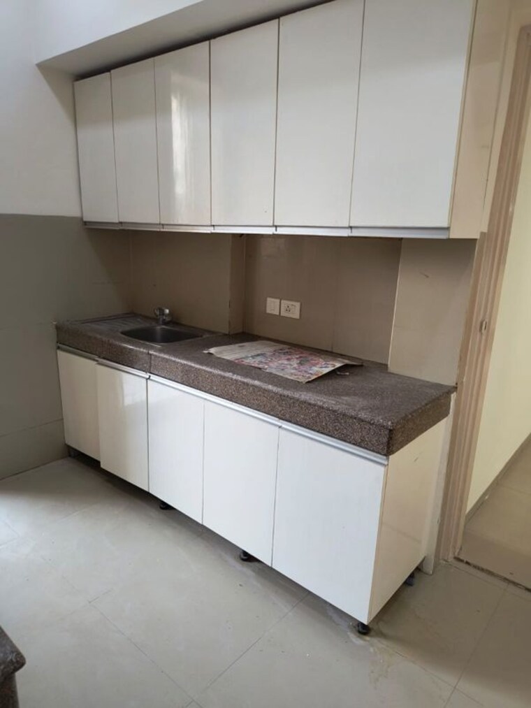 Kitchen, emaar-palm-hills 3 Bedroom 1450 Sq.Ft. Apartment In Sector 77 Gurgaon 10131898