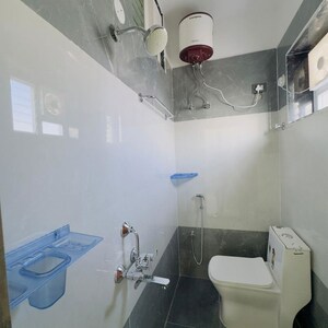 Master Bedroom in 2 BHK Apartment at Sri RK Brundavanam Manikonda, Manikonda – for Rent