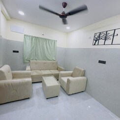 2 BHK Apartment For Rent in Sri RK Brundavanam Manikonda