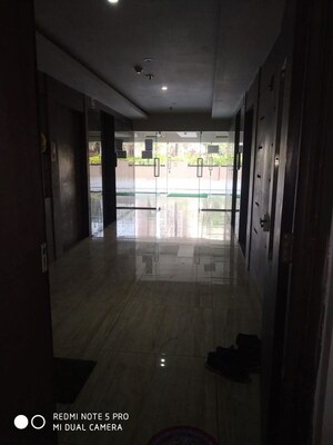 Building Lobby in 1 BHK Apartment at Squarefeet Ace Square, Thane West – for Rent