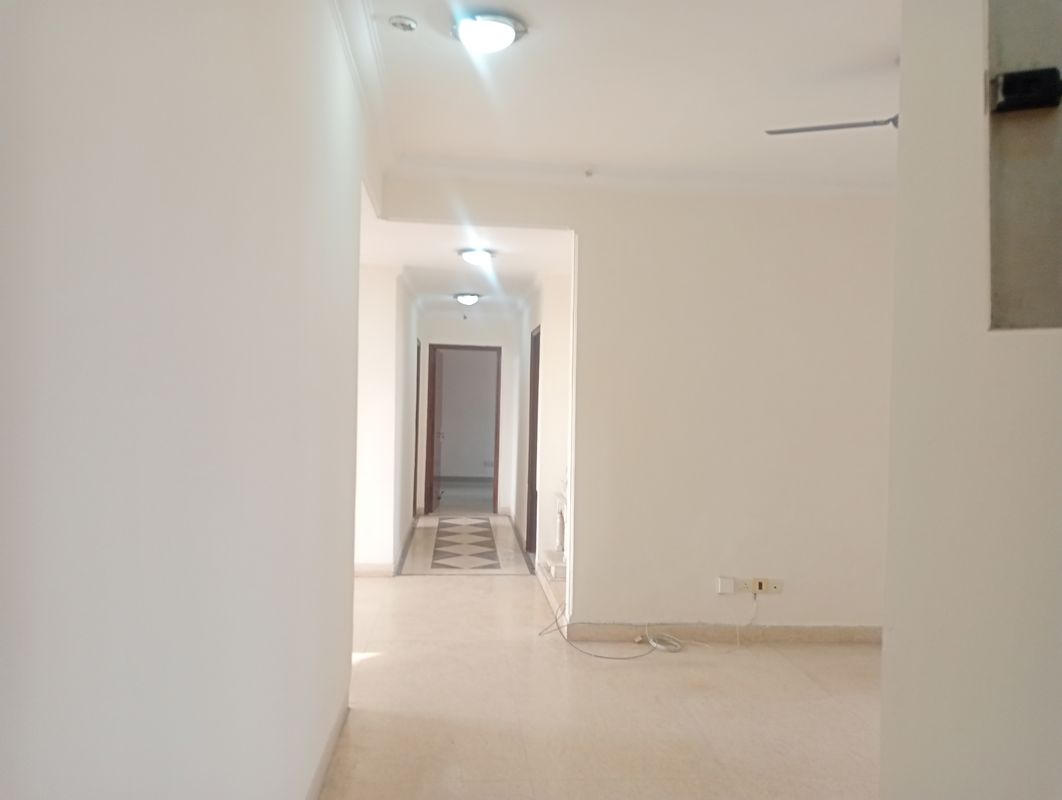 3 BHK 1945 Sq.Ft. Apartment in Parsvnath Green Ville