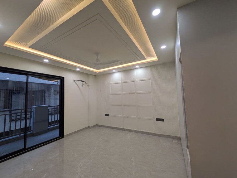 Kitchen, sector 23 4 Bedroom 2550 Sq.Ft. Builder Floor In Sector 23 Gurgaon 10131962