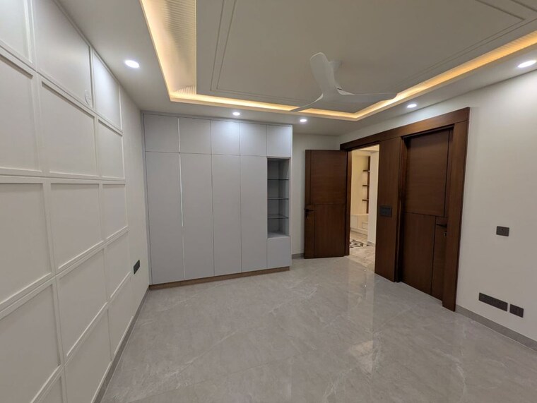 Room, sector 23 4 Bedroom 2550 Sq.Ft. Builder Floor In Sector 23 Gurgaon 10131962