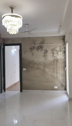 Room in 3 BHK Apartment at VIctoryone Amara, Sector 16 Greater Noida – for Sale