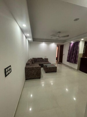 3 BHK Builder Floor For Rent in Saket