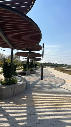  Land For Sale in Paras Arcade 114, Sector 114