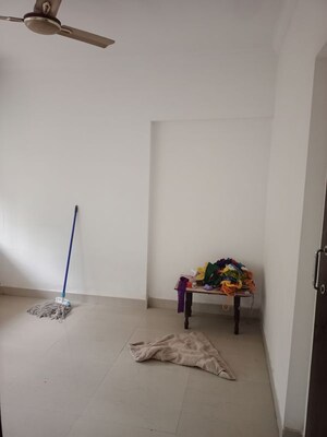 Room in 2 BHK Apartment at Royal Palms Diamond Isle Phase I, Goregaon East – for Rent