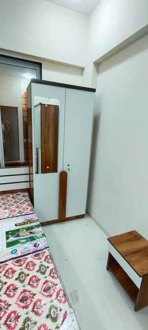 Room in  Pg at Jogeshwari East – for Rent