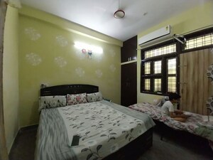 Bedroom in 2 BHK Independent House at Rajendra Park – for Sale