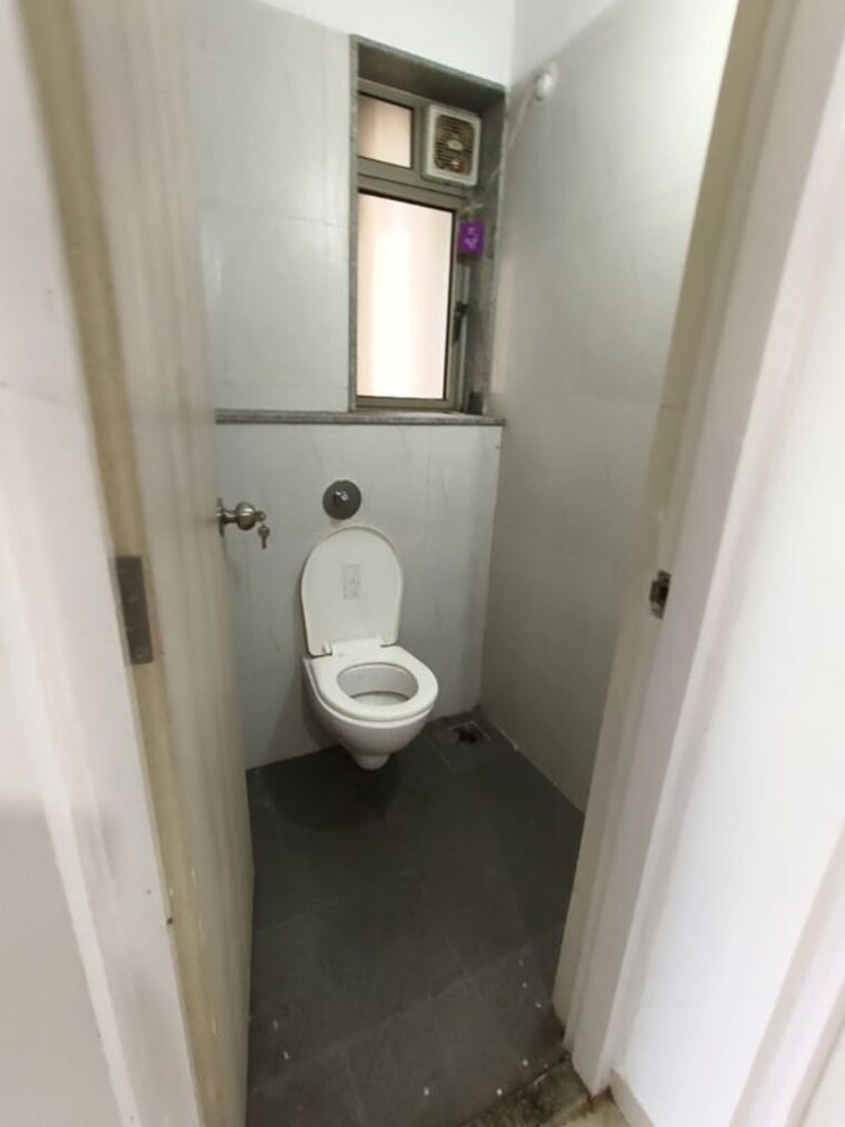 Bathroom, lodha-casa-bella 1 Bedroom 585 Sq.Ft. Apartment In Dombivli East Thane 10132008