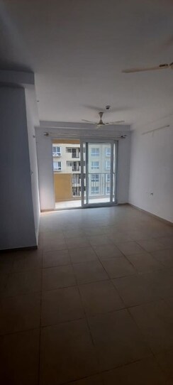 2 BHK Apartment For Rent in Bhartiya Nikoo Homes